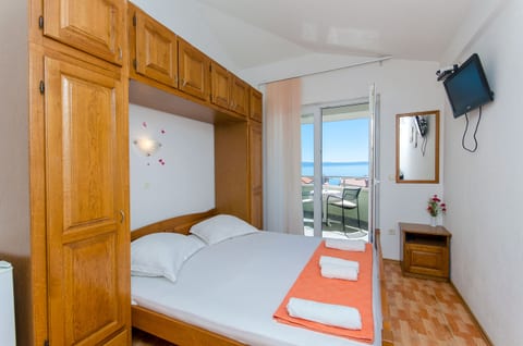 Apartments and Rooms Roso - Unit 377302-13