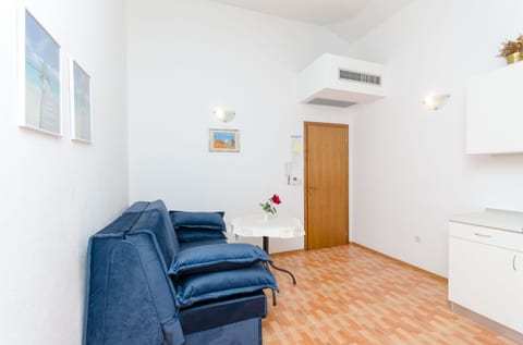 Apartments and Rooms Roso - Unit 377308-13