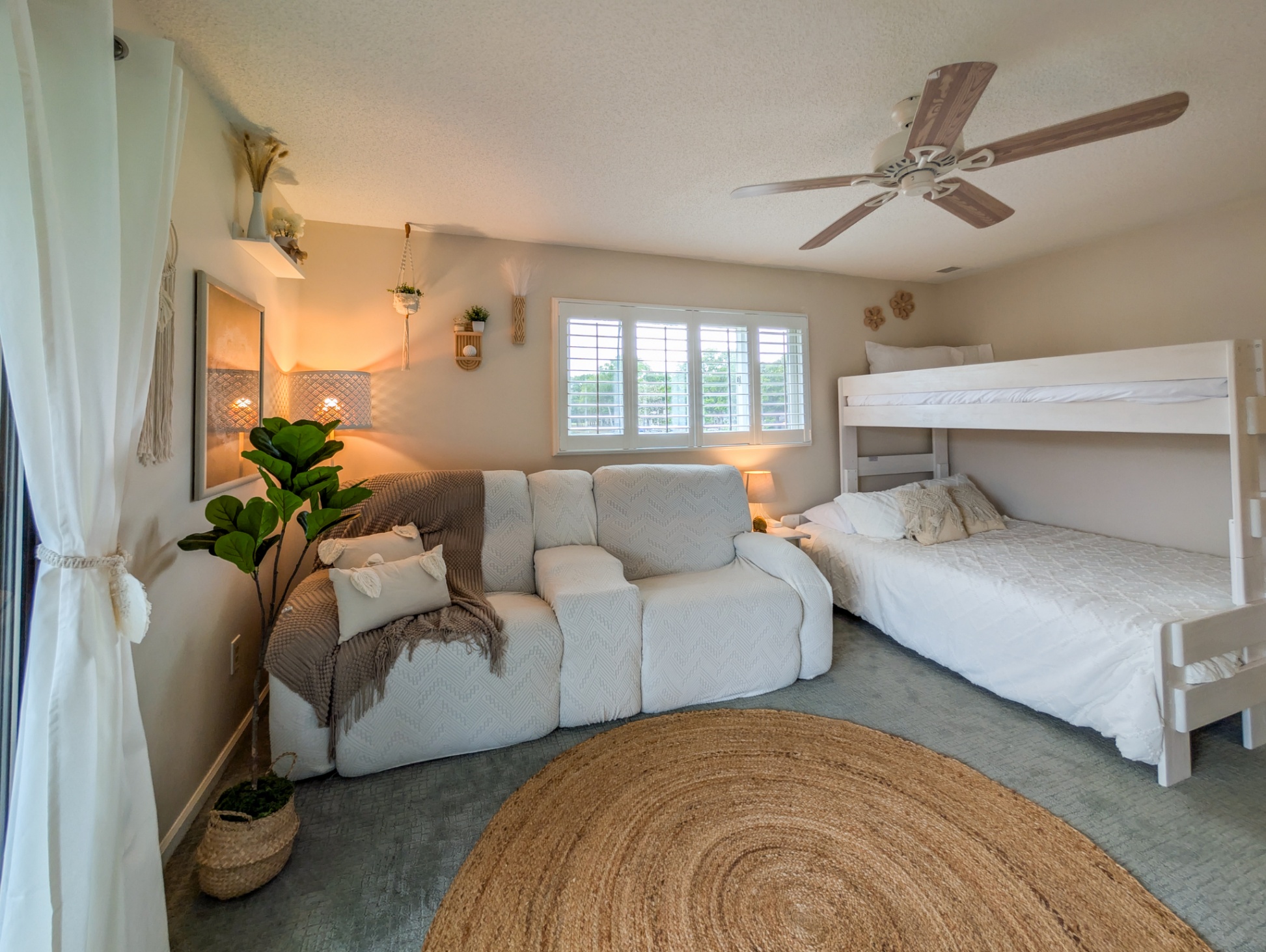 Lockout Bedroom (Queen and Twin XL)