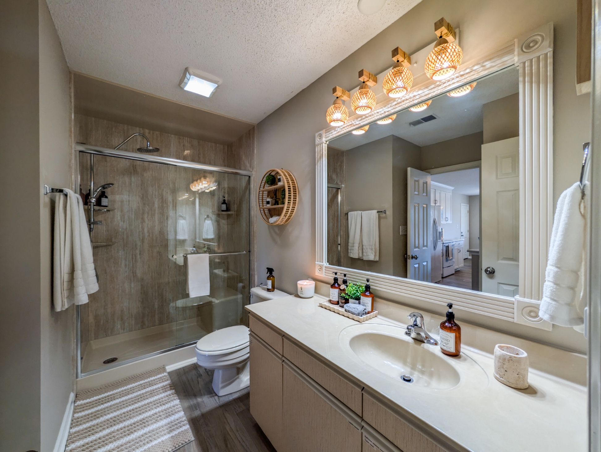 Main Bathroom is en-suite to the main bedroom but also has a second door for the living area