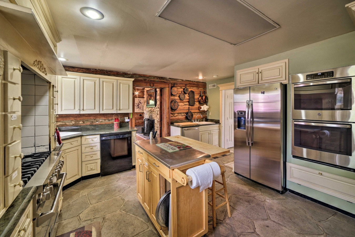 events-and-concierge!-6br-heated-pool-near-wineries/