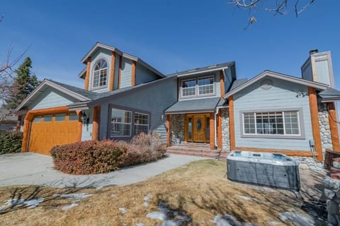 Valley View,6 bedrooms,Spa,walk 2 village, A/C