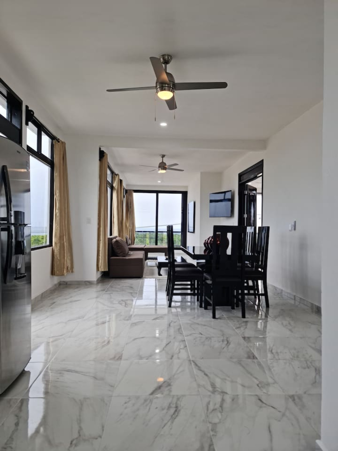 oceanview-penthouse-wbreakfast-50percent-off/