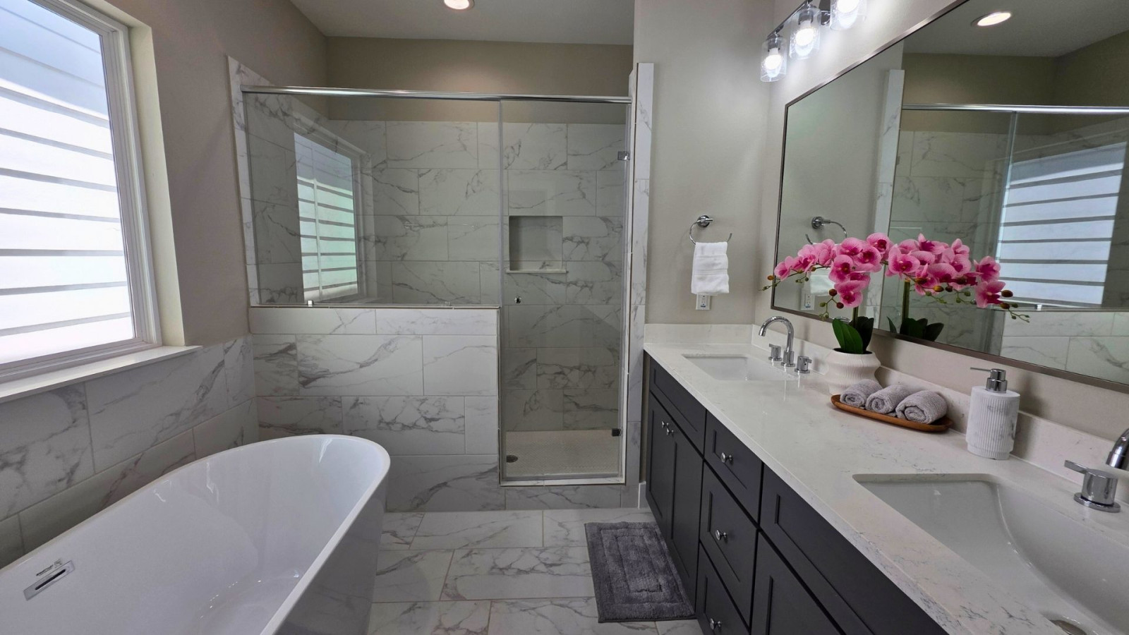 chic-affordable-north-houston-getaway/