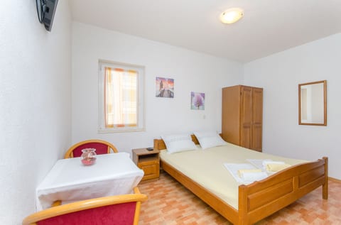 Apartments and Rooms Roso - Unit 377300-13