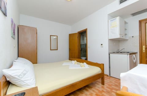 Apartments and Rooms Roso - Unit 377300-13