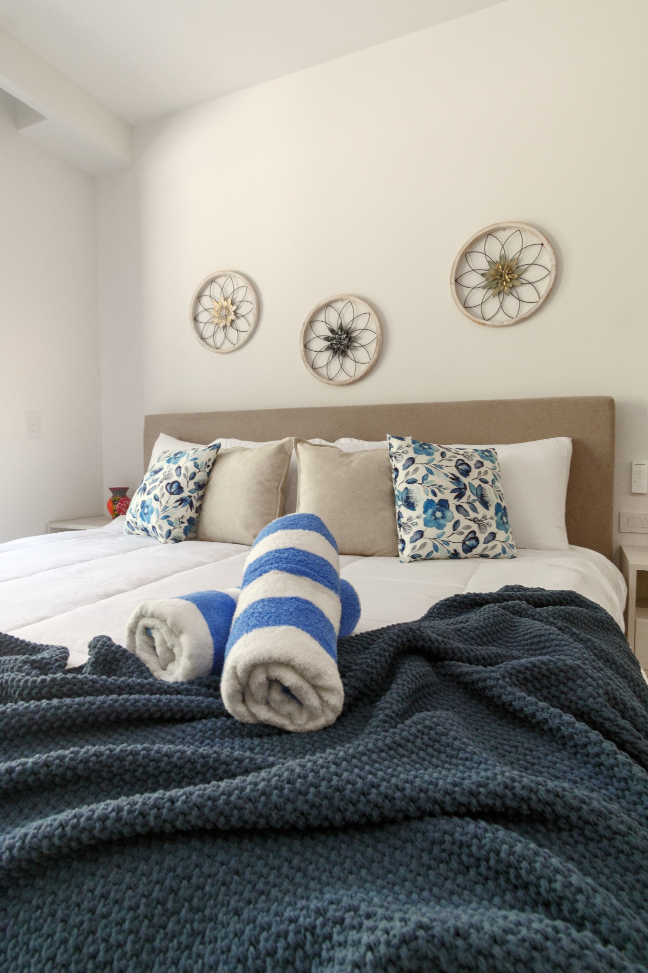 torre-de-mar-sea-tower/