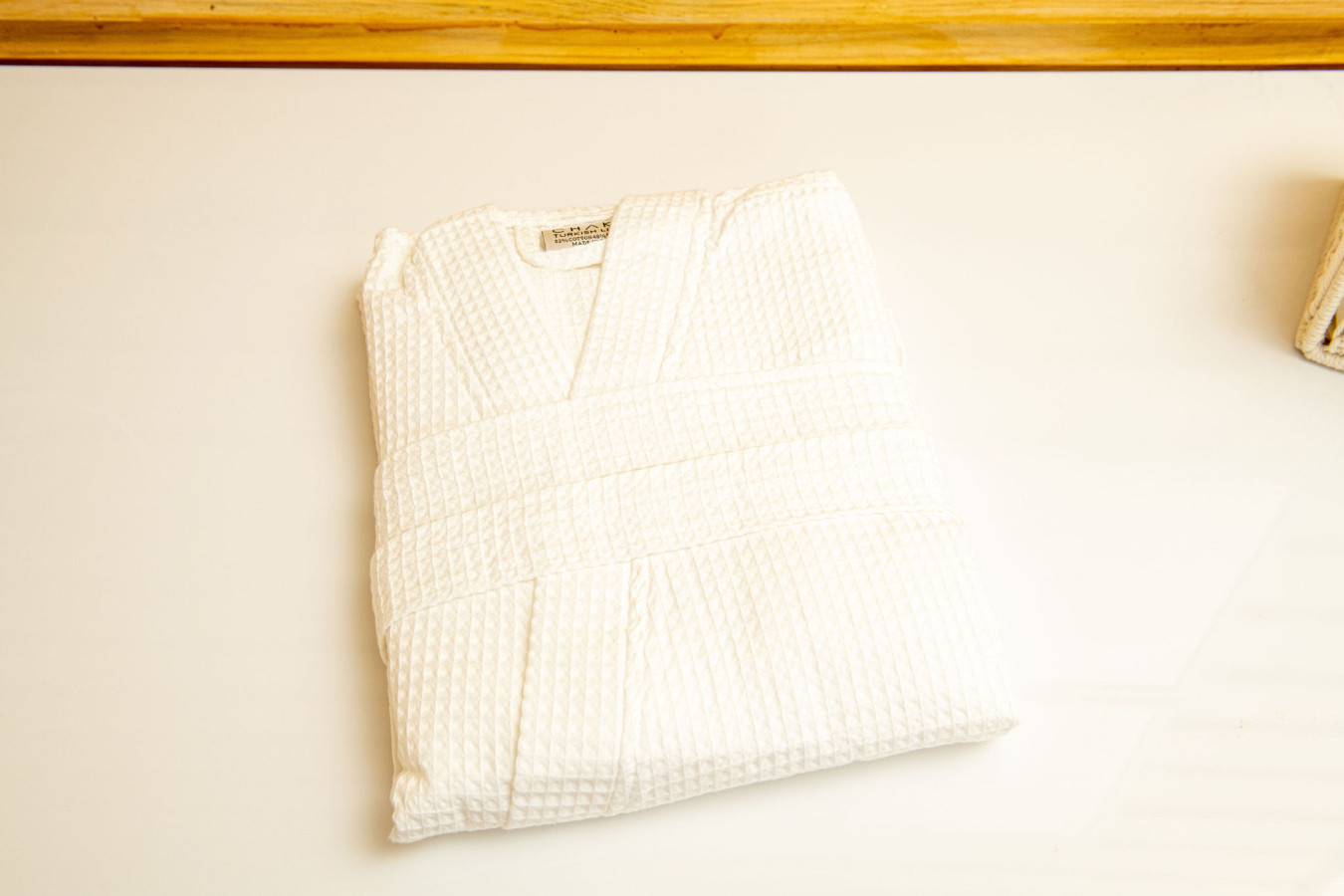 Steps to Beach, Heated Pool, 2 Queen Beds, 2BA - Madeira Beach