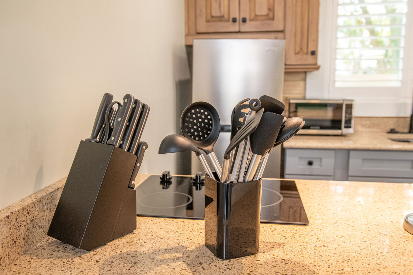 King Bed, Steps to Madeira Beach, Heated Pool, Private - Madeira Beach