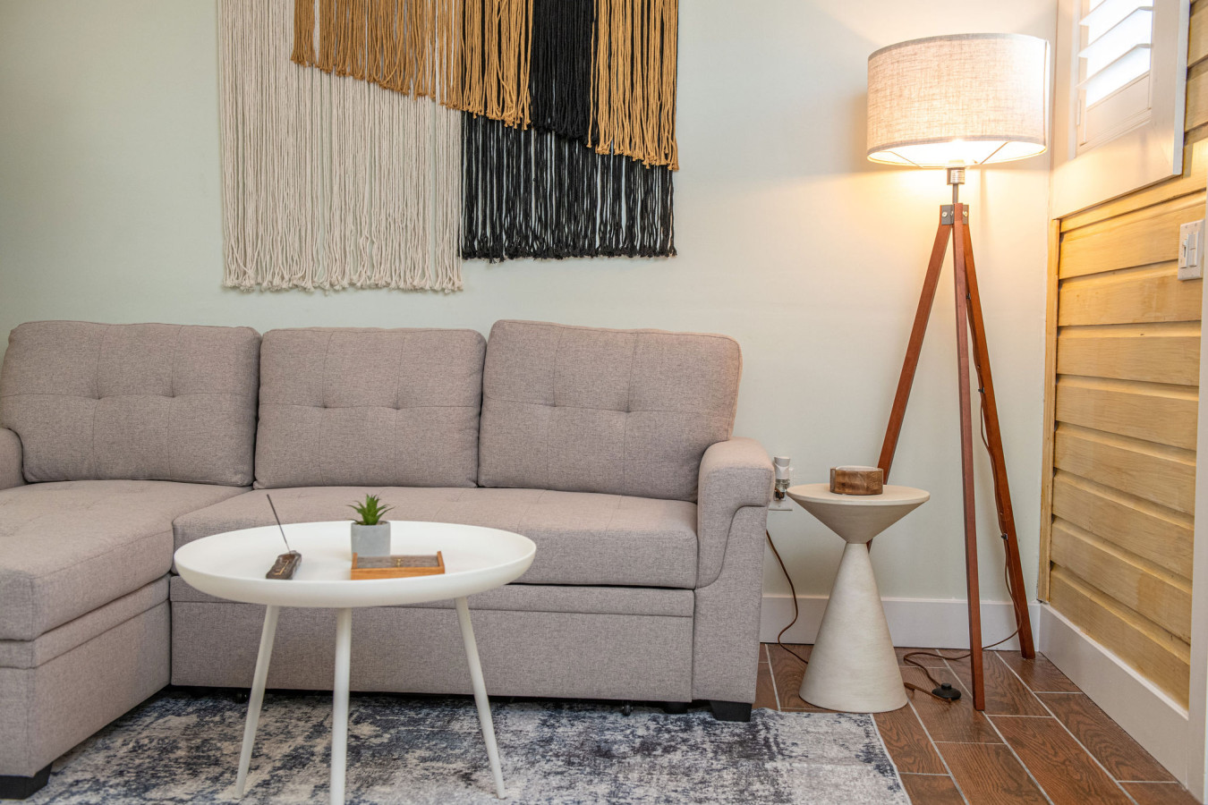 King Bed, Steps to Madeira Beach, Heated Pool, Private - Madeira Beach