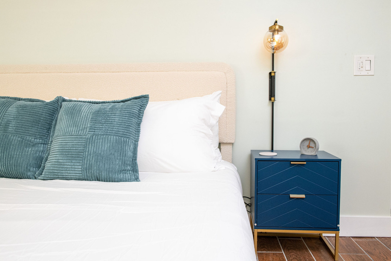 King Bed, Steps to Madeira Beach, Heated Pool, Private - Madeira Beach