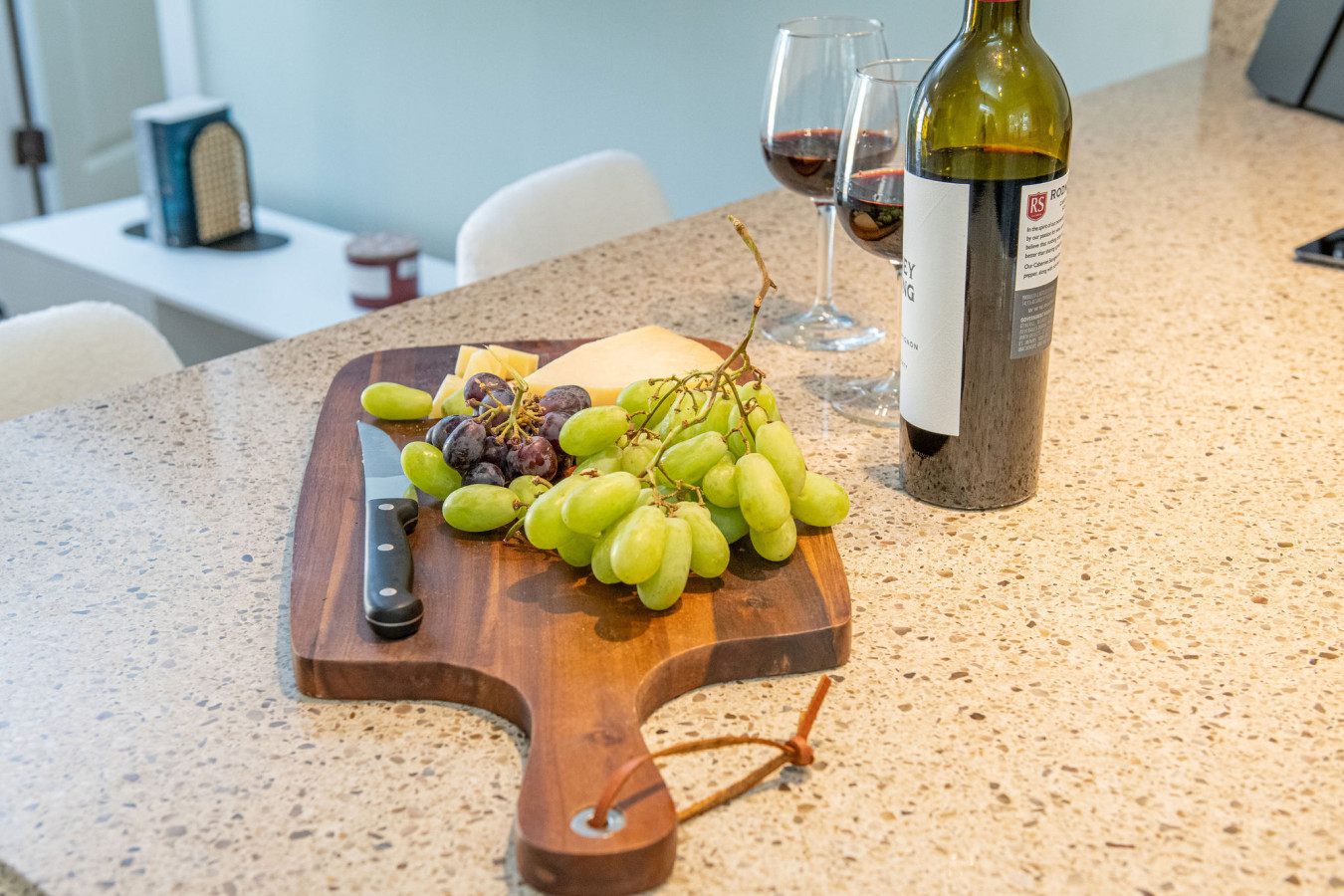 King Bed, Steps to Madeira Beach, Heated Pool, Private - Madeira Beach