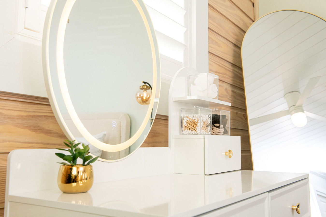 King Bed, Steps to Madeira Beach, Heated Pool, Private - Madeira Beach