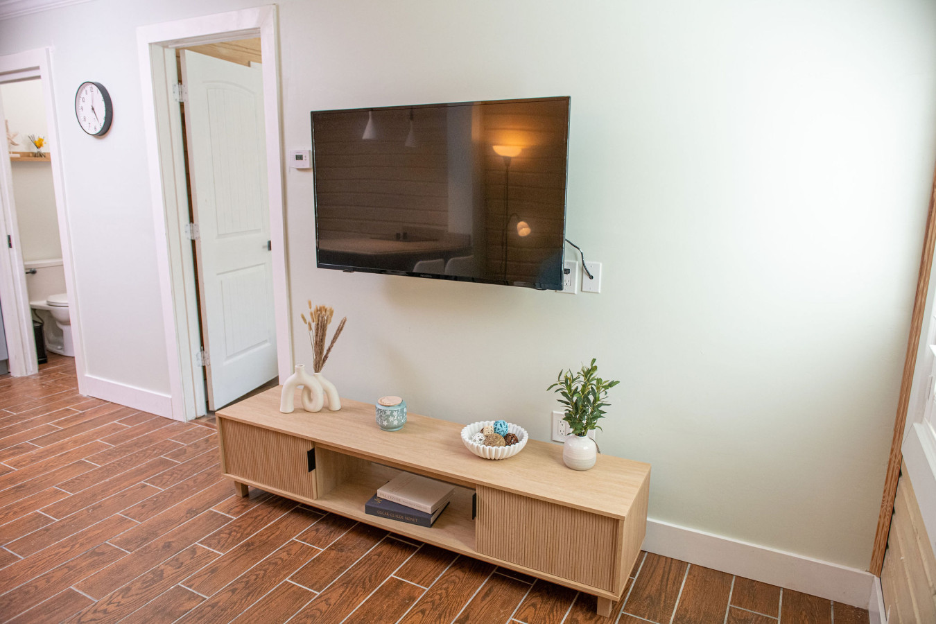 King Bed, Step to Madeira Beach, Heated Pool, Private - Madeira Beach