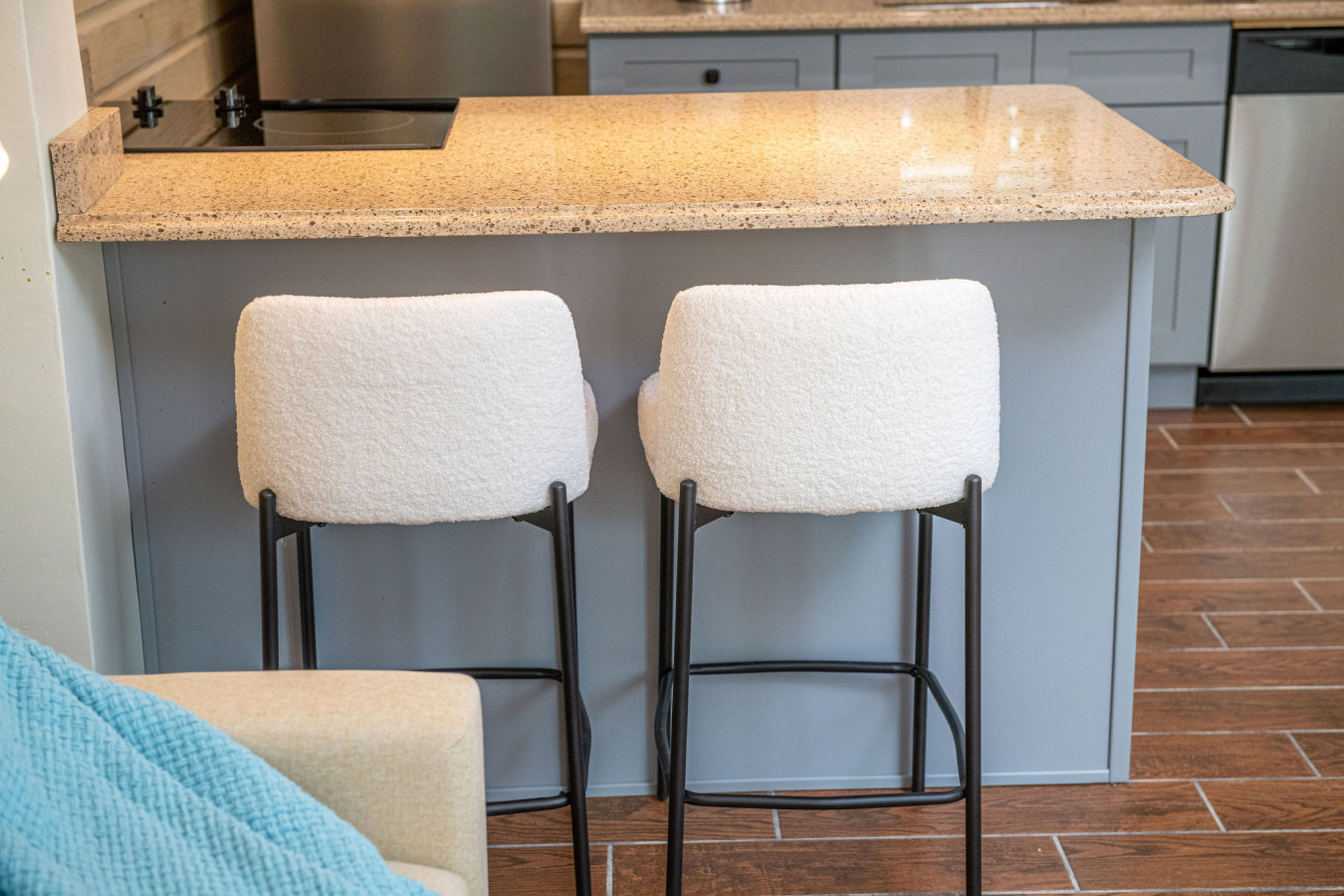 King Bed, Step to Madeira Beach, Heated Pool, Private - Madeira Beach