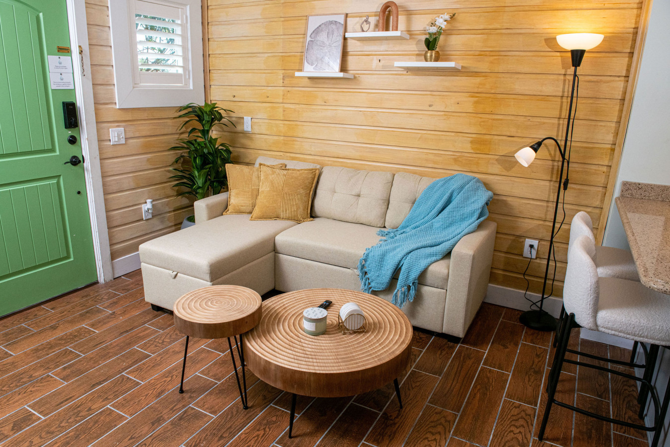 King Bed, Step to Madeira Beach, Heated Pool, Private - Madeira Beach