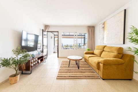 Casa Lumira: Cozy Beachside Retreat/Sea View/Pool image 2