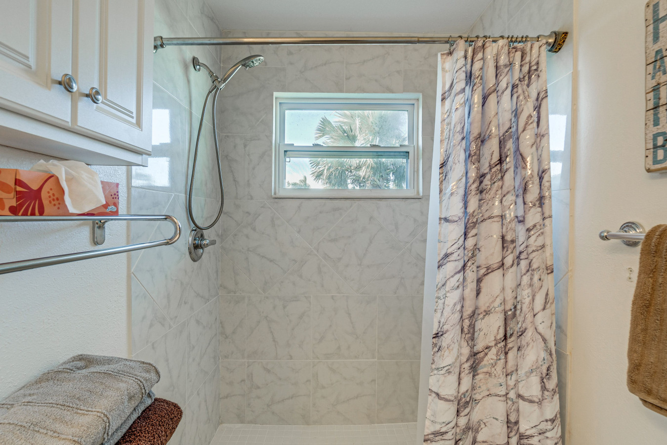 3BR Waterfront Home w/ Dock & Canal Access - Punta Gorda