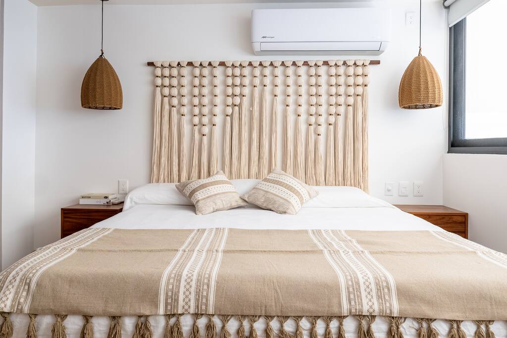 King-sized comfort in a tastefully decorated bedroom