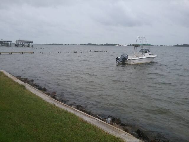 Nature's Nest Cottage on the Sound - Pets Welcome! - Mary Esther
