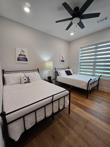 Roxell Ranch-A Country Retreat
12 Guests 6 beds - Brenham