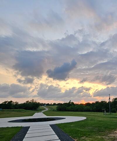 Roxell Ranch-A Country Retreat
12 Guests 6 beds - Brenham