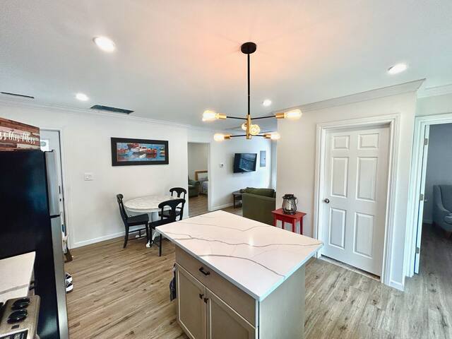 2 Bedroom Apartment in SONO!