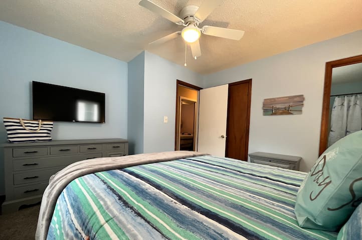 Forever Young - Hot Tub & Pet Friendly