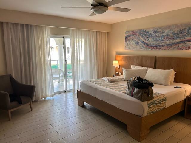 Family Royal Vacation - Cofresi Family Royal Vacation - Cofresi