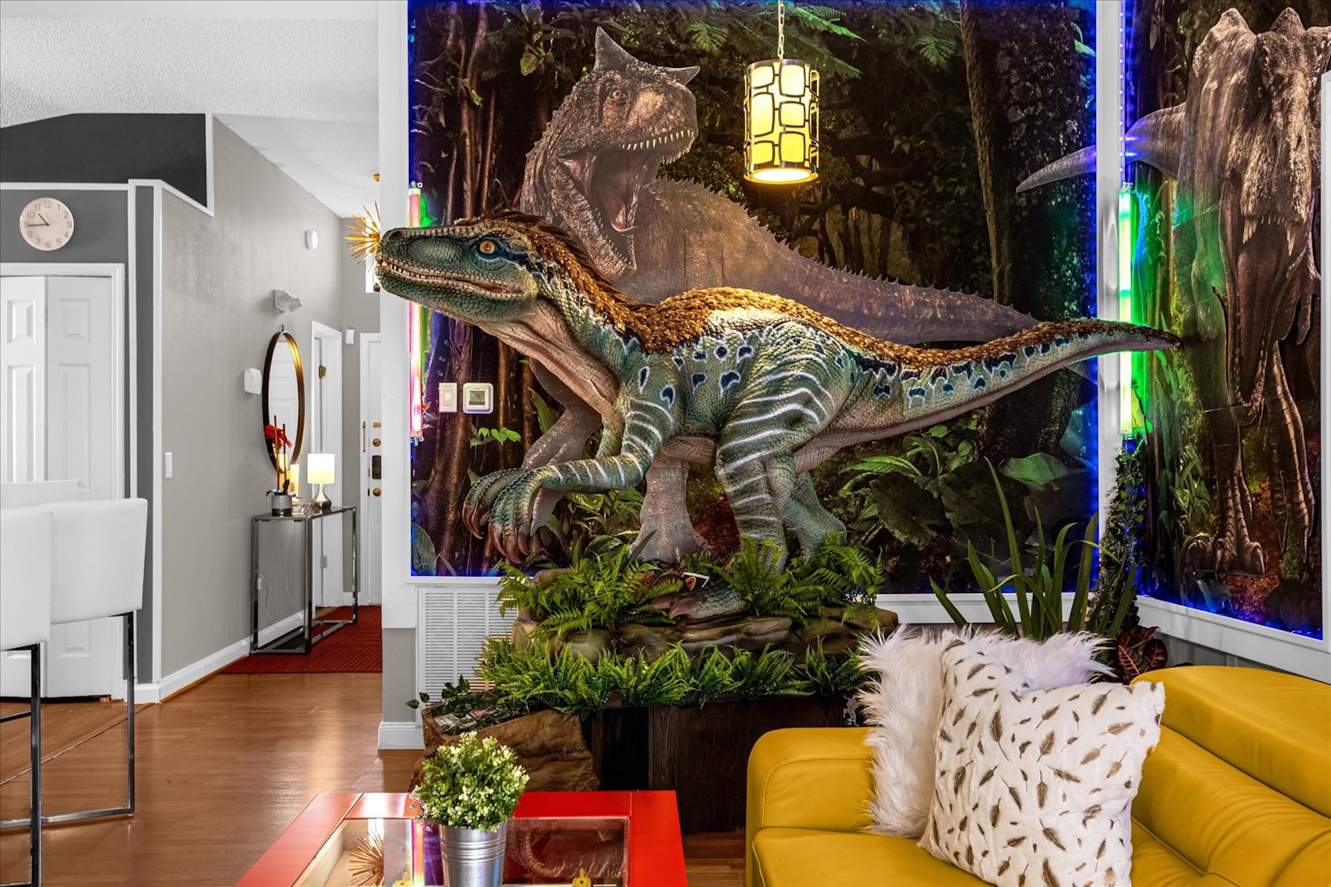1st Animatronic Dinosaur Villa