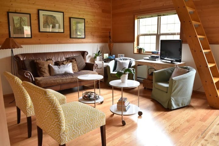 Acre By The Sea Guest Suite