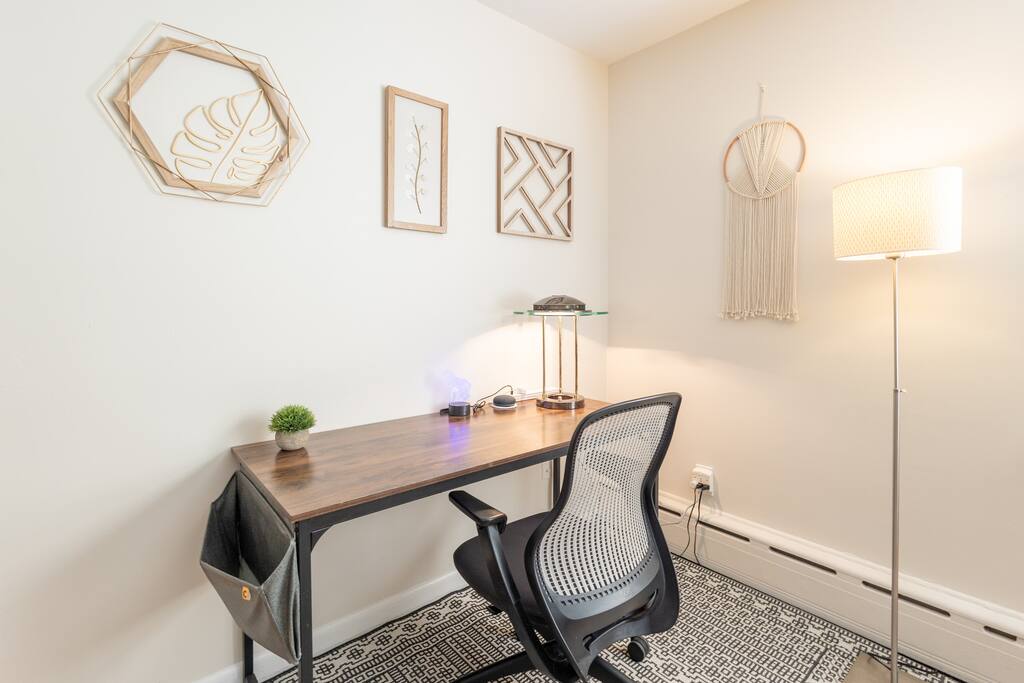 charming-belleville-1-bed:-pets-ok-parking-laundry/