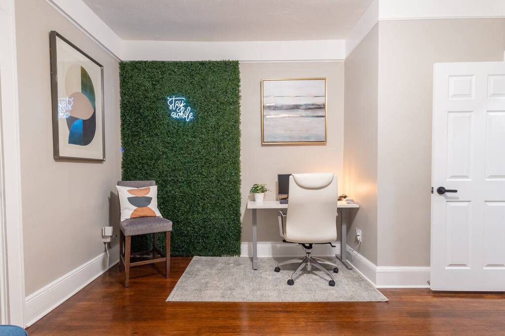 unique-1br:-in-unit-laundry-parking-yoga-gym/