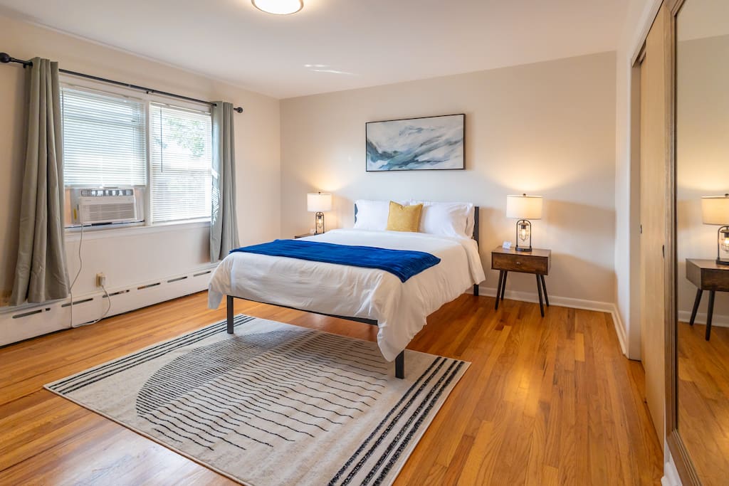 huge-2-bed-in-belleville:-park2cars-pets-laundry/