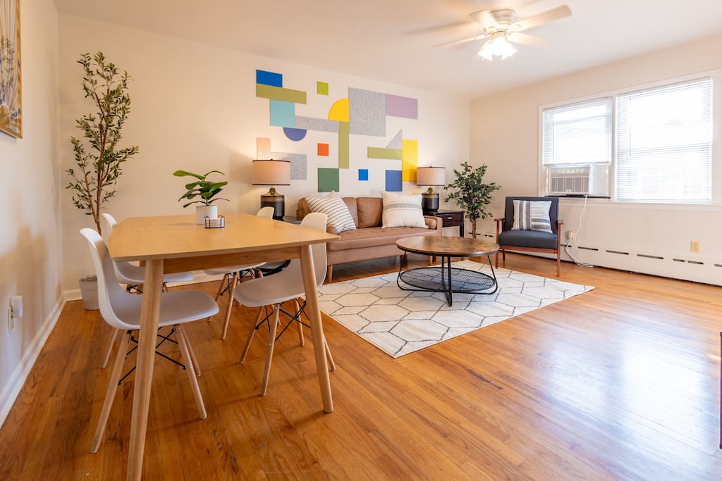 huge-2-bed-in-belleville:-park2cars-pets-laundry/