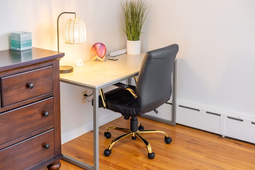 huge-2-bed-in-belleville:-park2cars-pets-laundry/