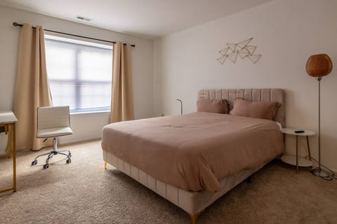 Comfort & Convenience: 2BR/2BA Retreat