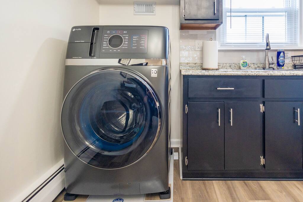 lodi-1-bed:-in-unit-laundry-fios-safe-private/