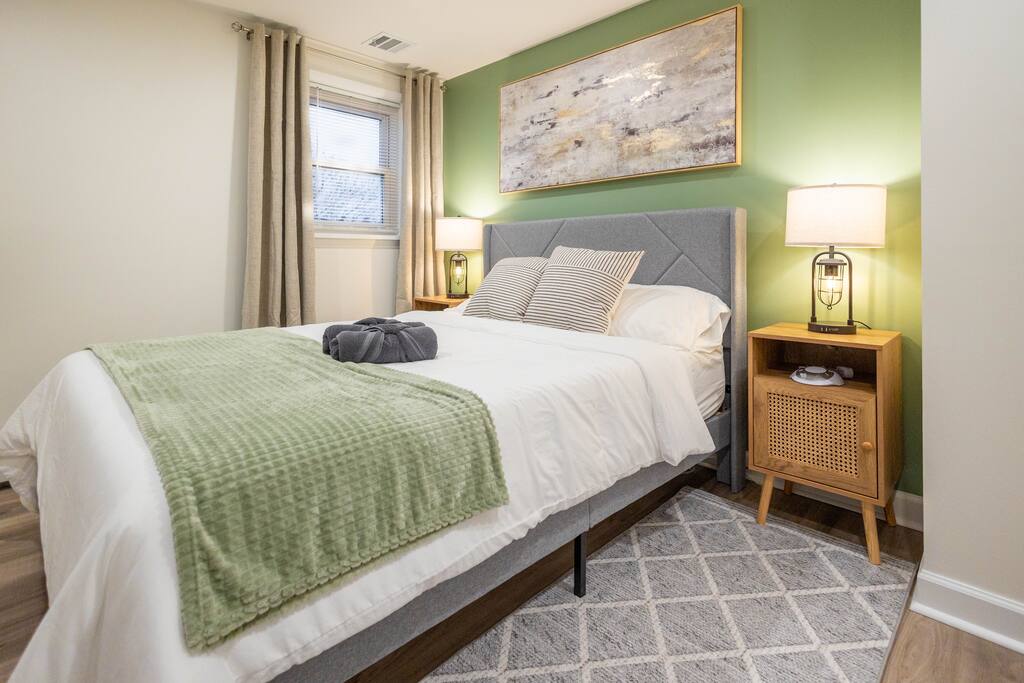 lodi-1-bed:-in-unit-laundry-fios-safe-private/