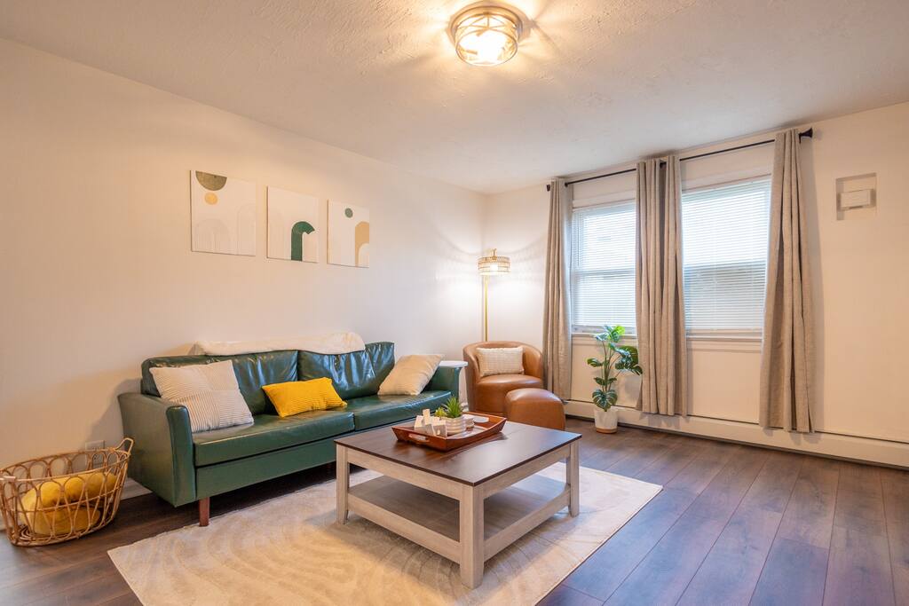 clifton-1-bed-parking-pets-ok-laundry-fios/