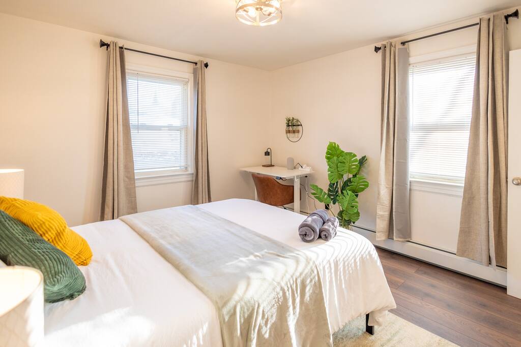 clifton-1-bed-parking-pets-ok-laundry-fios/