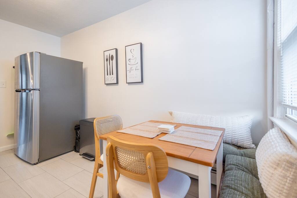 clifton-1-bed-parking-pets-ok-laundry-fios/