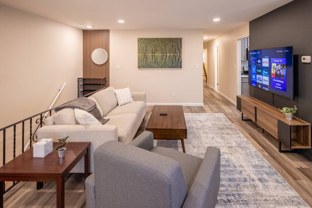 South Orange 3BR/2BA, Walk2Train, Parking, Laundry