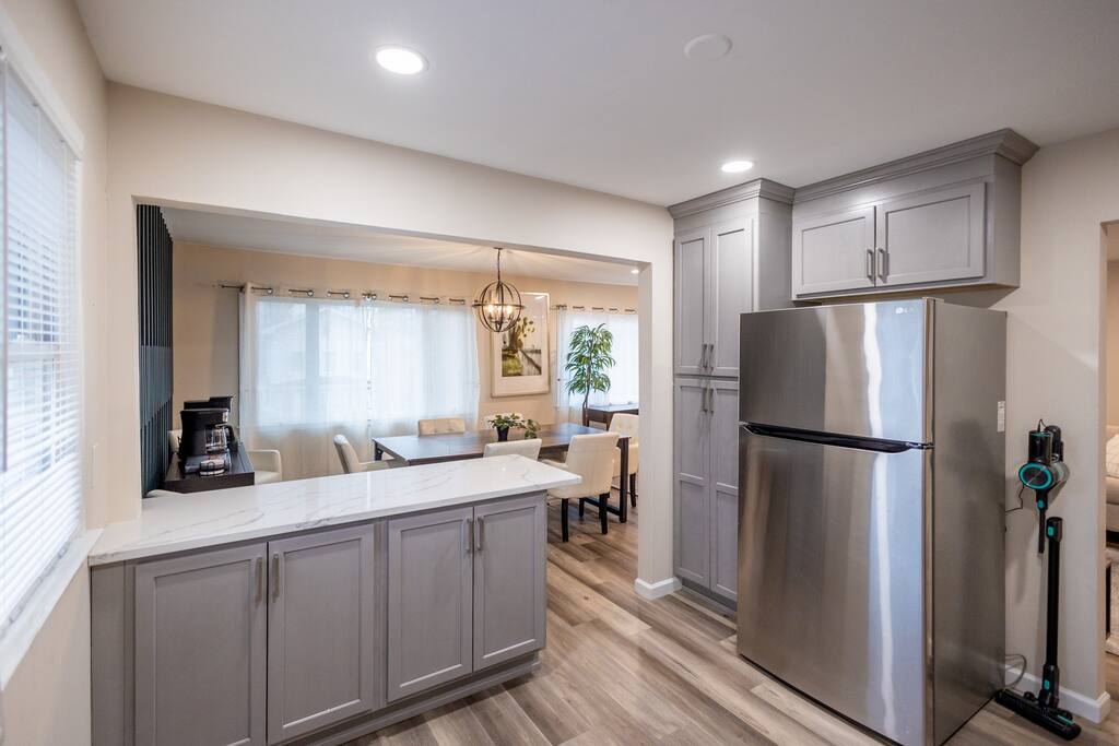South Orange 3BR/2BA, Walk2Train, Parking, Laundry