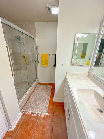 Rare Find | 3Bed 2 Bath Stay By SeaWorld + UTSA