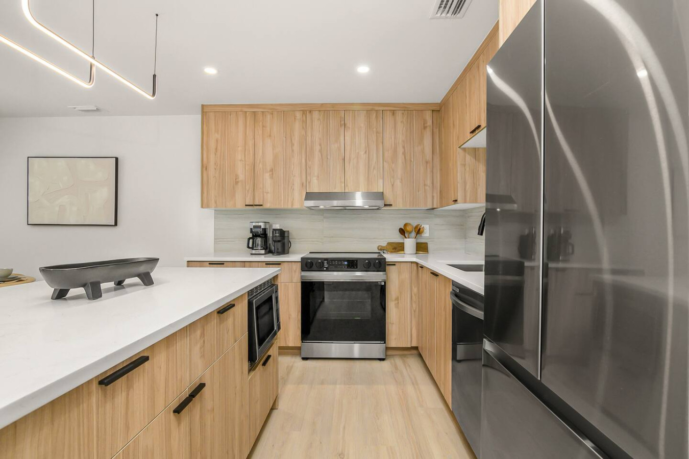 villa-driftwood-by-downtown-and-beach/