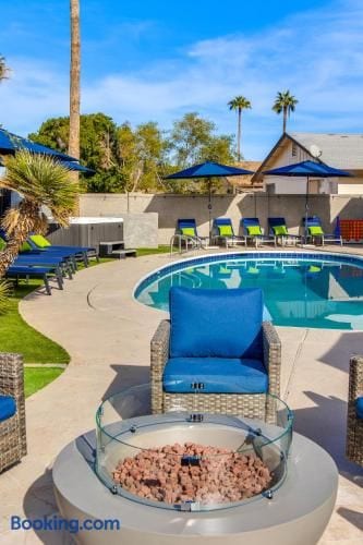 Heated Pool + Spa + Fire Pit + Hammock Swings