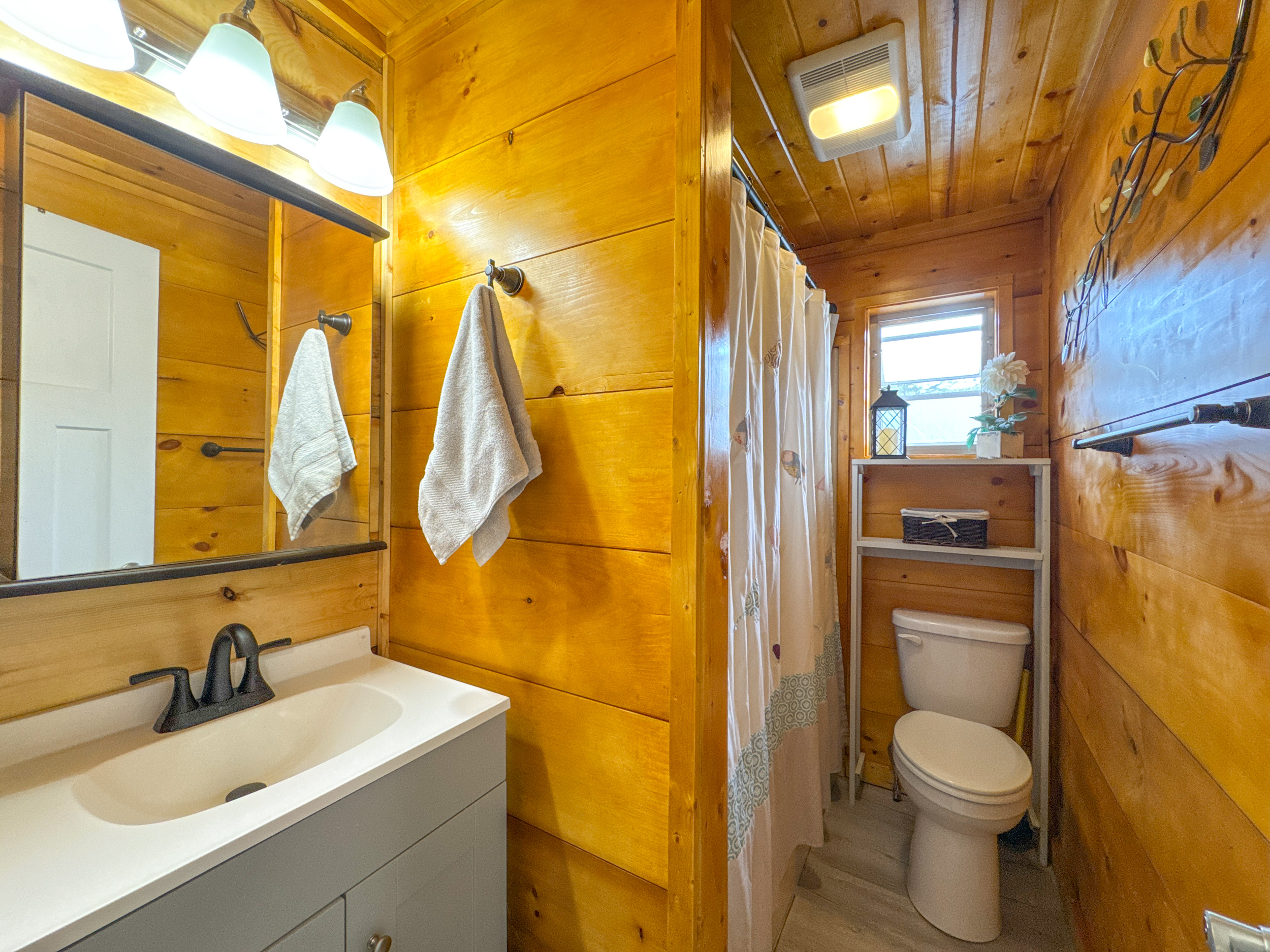 Guest Bathroom with Shower/Tub Combo - A Point of View - Robbinsville