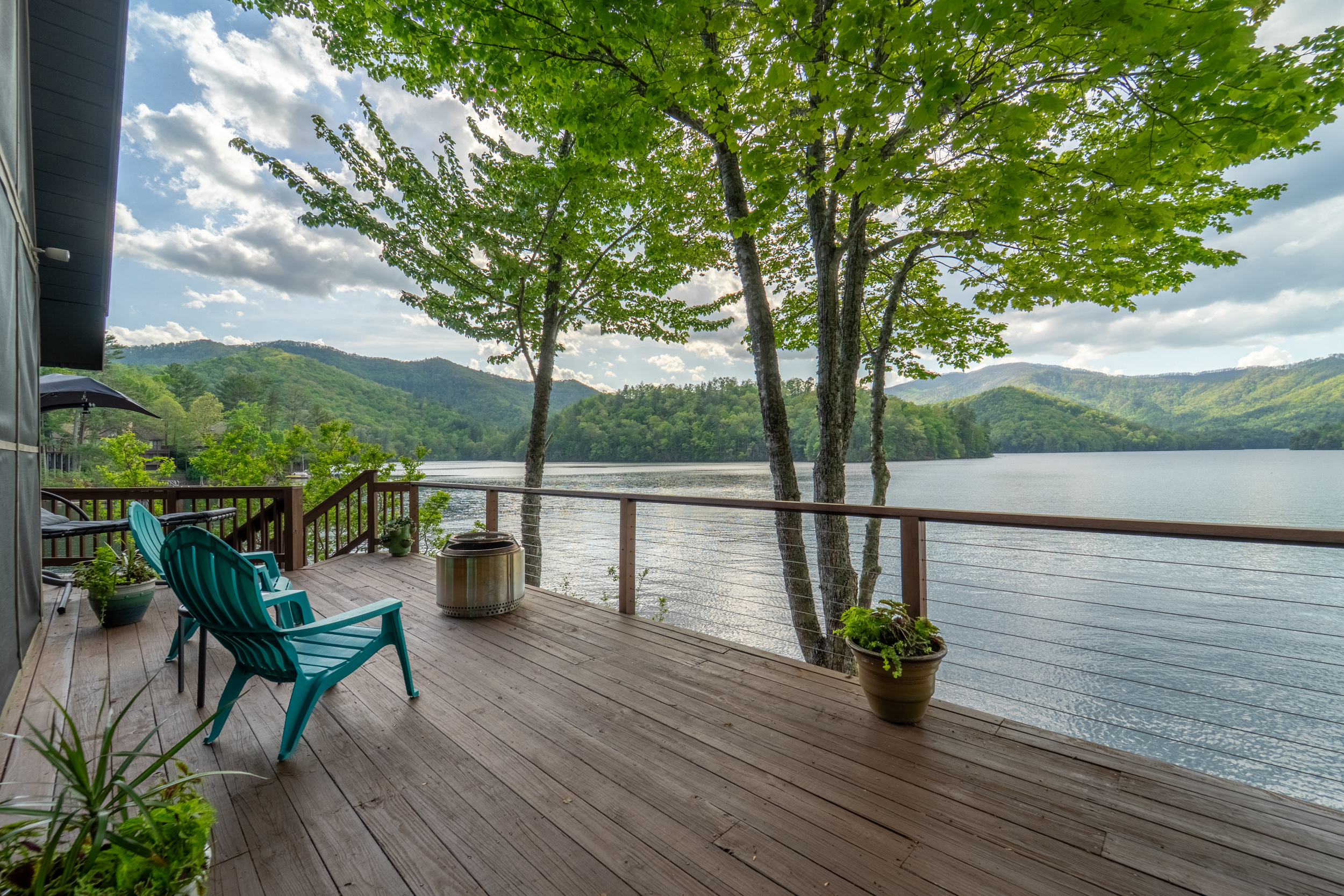 Spacious Deck with Unobstructed Lake Santeetlah Views - A Point of View - Robbinsville