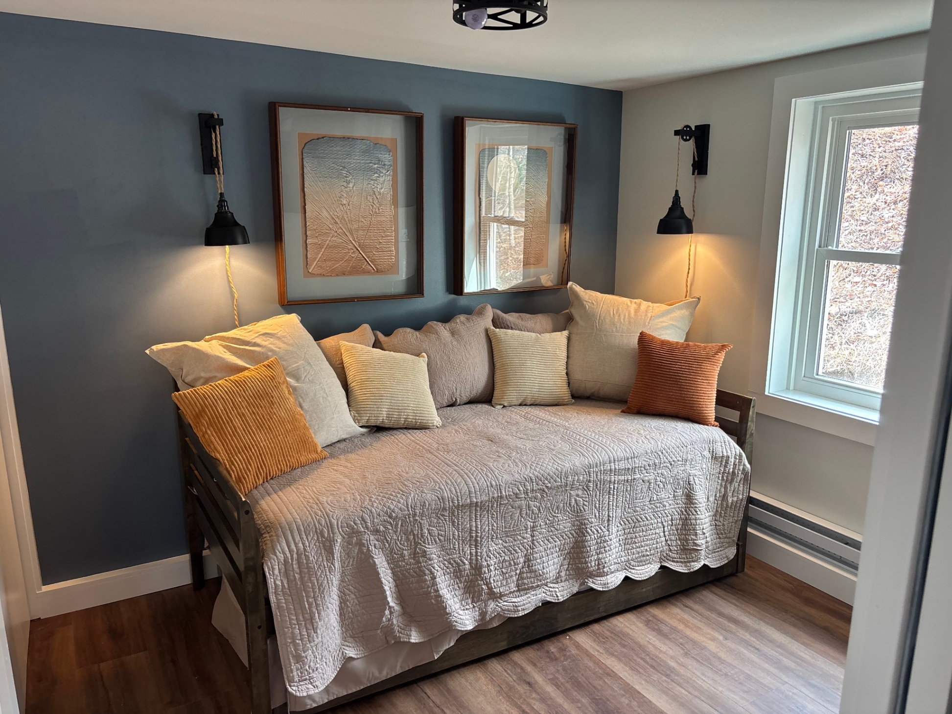 cottage-with-lake-views/